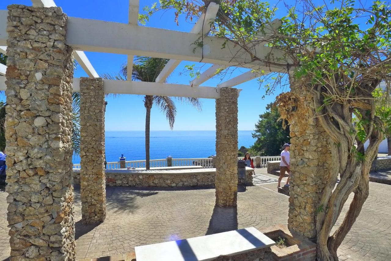 R838 Capistrano Playa 213 Lägenhet Nerja Exteriör bild